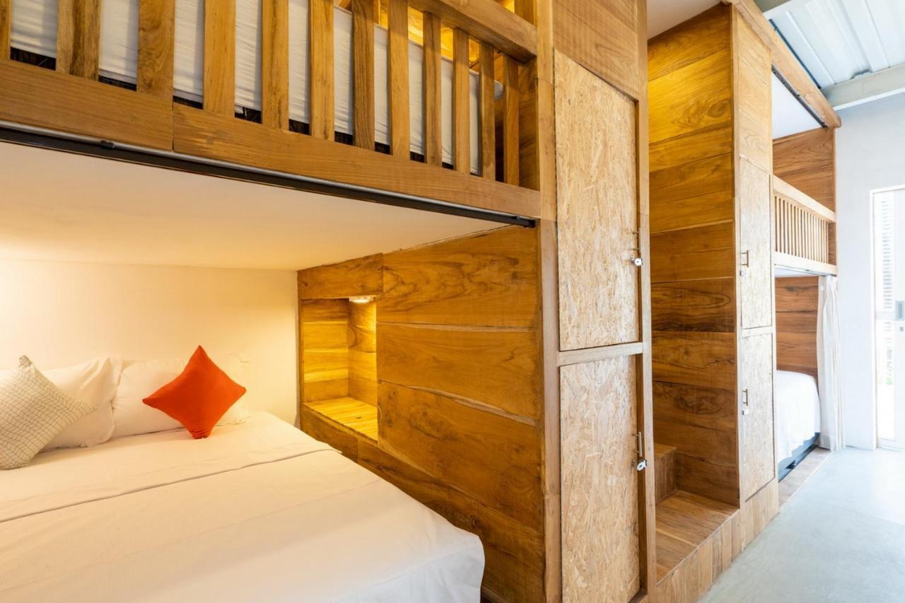 Good Cheer Hostel Нуса Лембонган Екстериор снимка