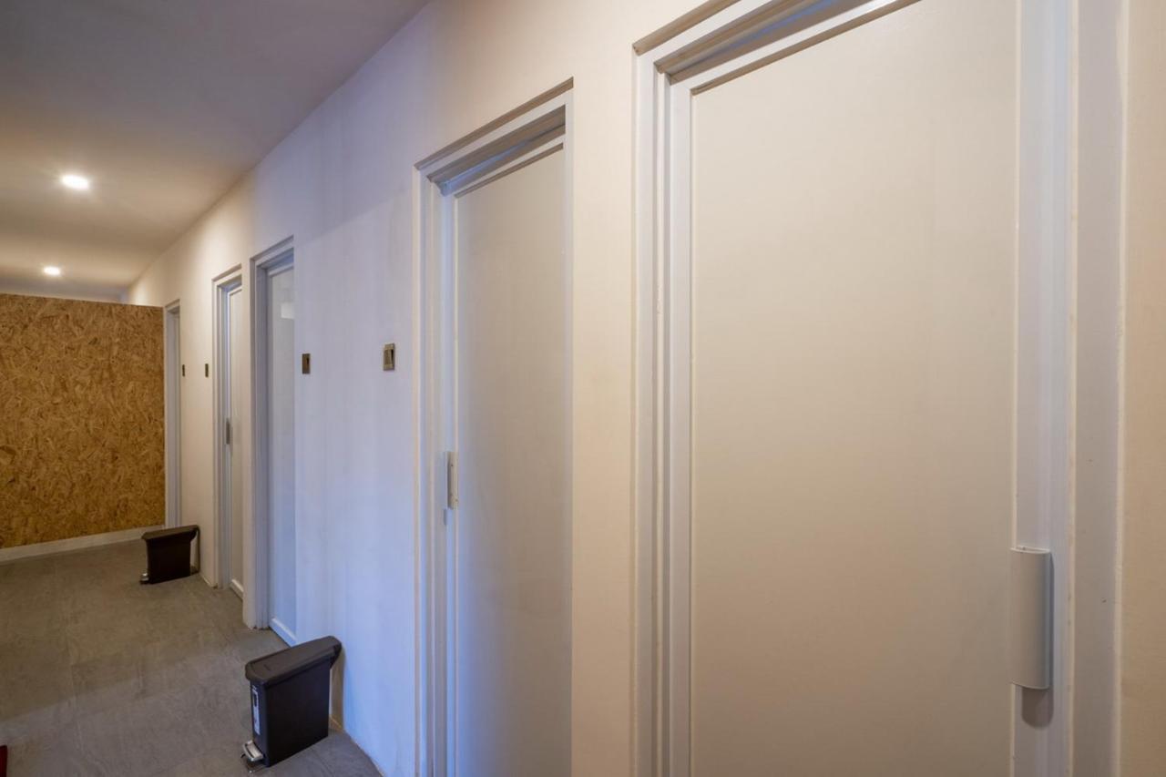 Good Cheer Hostel Нуса Лембонган Екстериор снимка